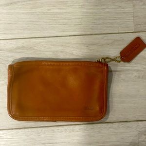 Coach Vintage Brown cosmetic/clutch bag